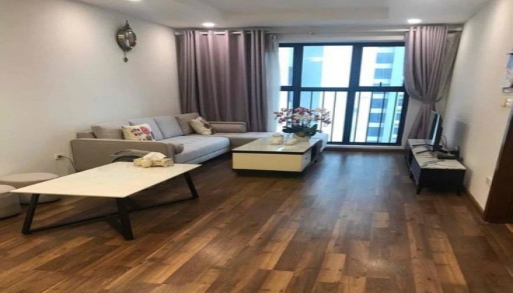 Bán căn hộ khu vực Cầu Giấy chỉ 5 tỷ 78m2, 2 ngủ